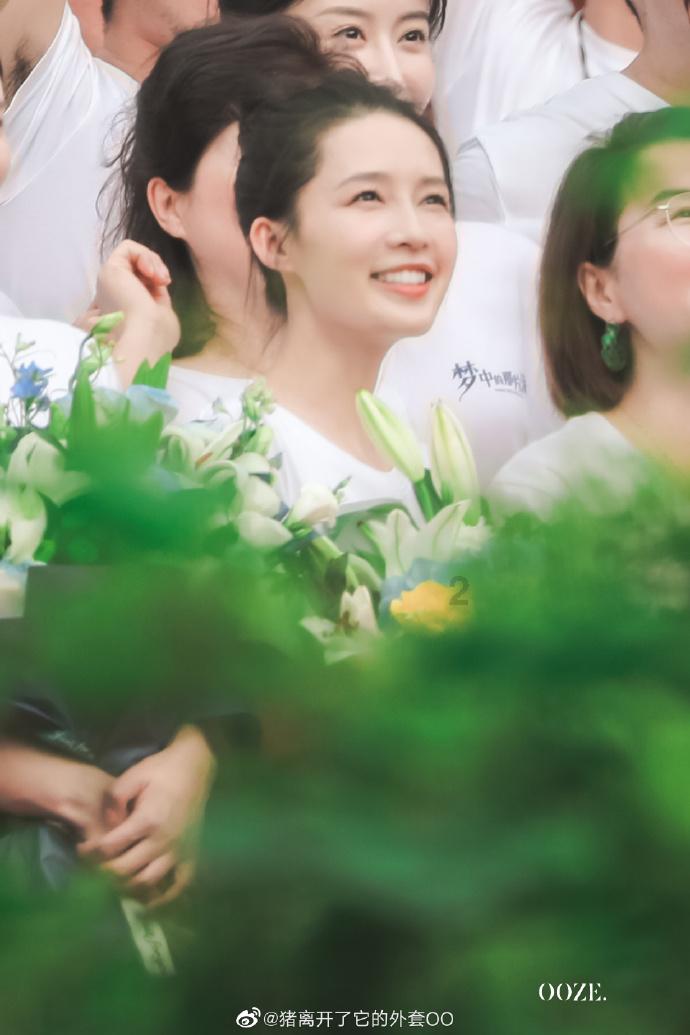 《顶楼3》首个预告片来袭,该片剧情讲述了怎样的一个故事?,助你迅速获取知识答案!